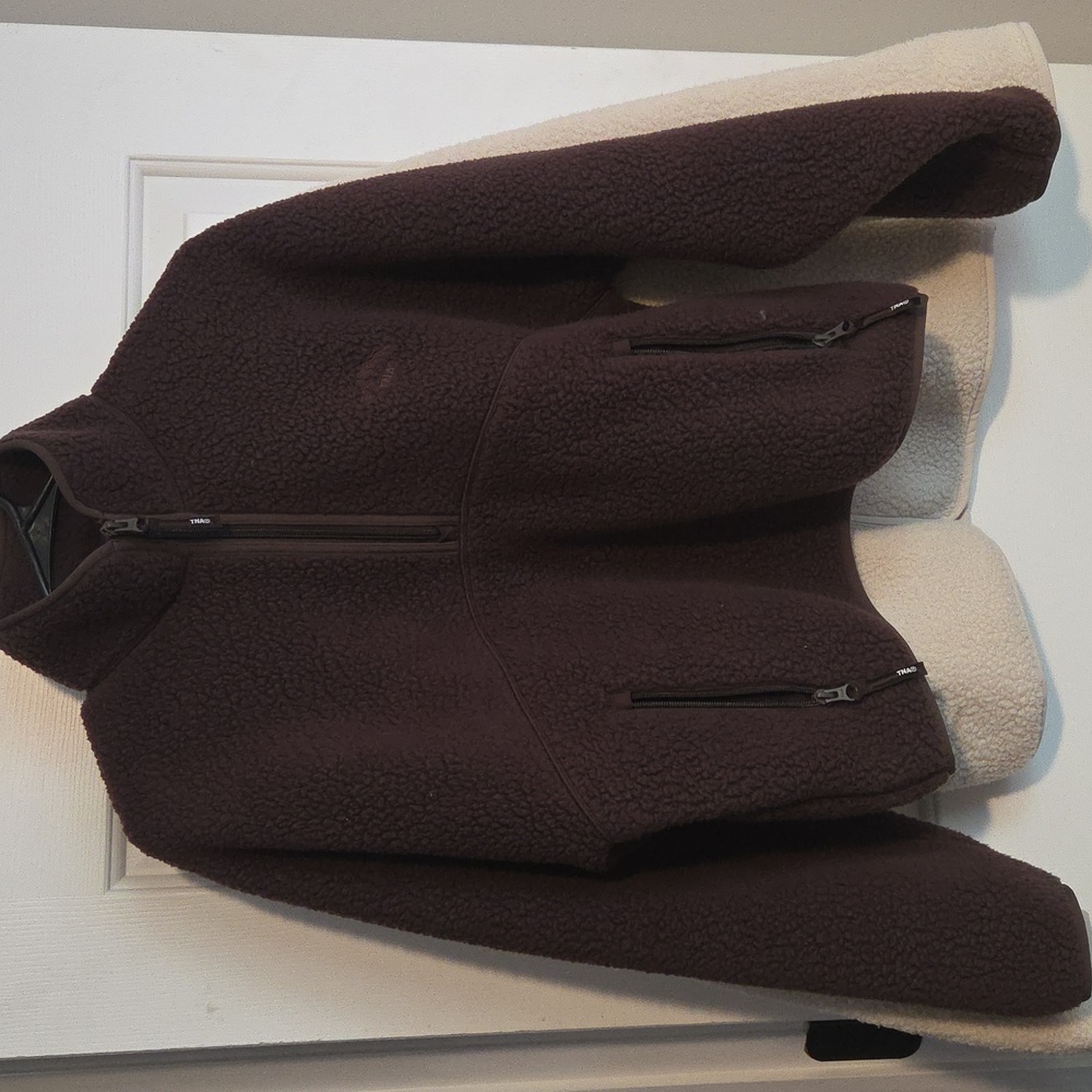 Aritzia Never Worn TNA Chocolate Fleece